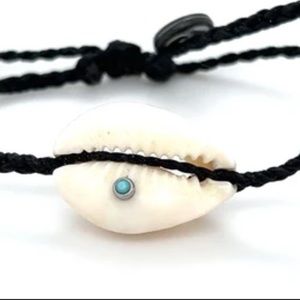 Pura Vida Puka Shell Bracelet